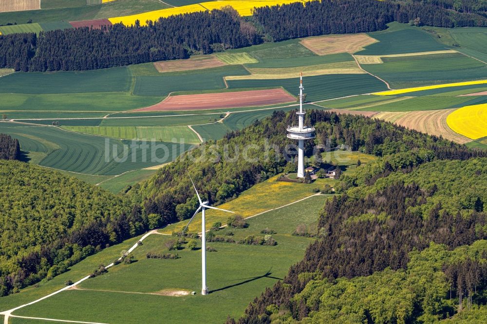 Hüfingen von oben - Fernmeldeturm und Fernsehturm in Hüfingen im Bundesland Baden-Württemberg, Deutschland