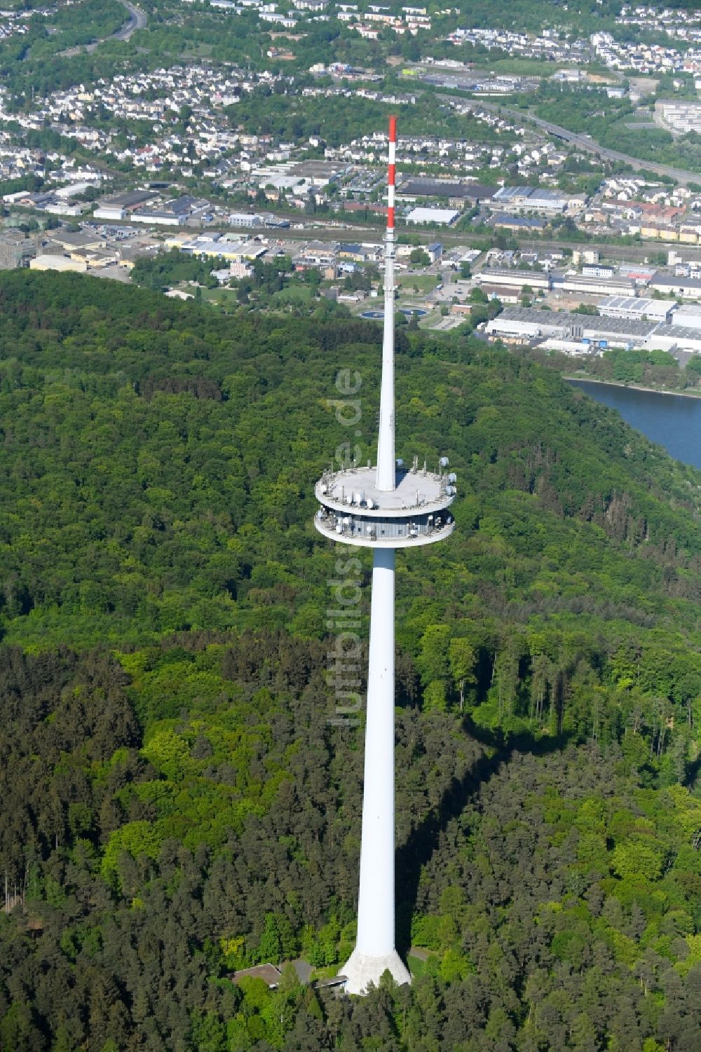 Luftbild Koblenz - Fernmeldeturm und Fernsehturm Kühkopf in Koblenz im Bundesland Rheinland-Pfalz, Deutschland