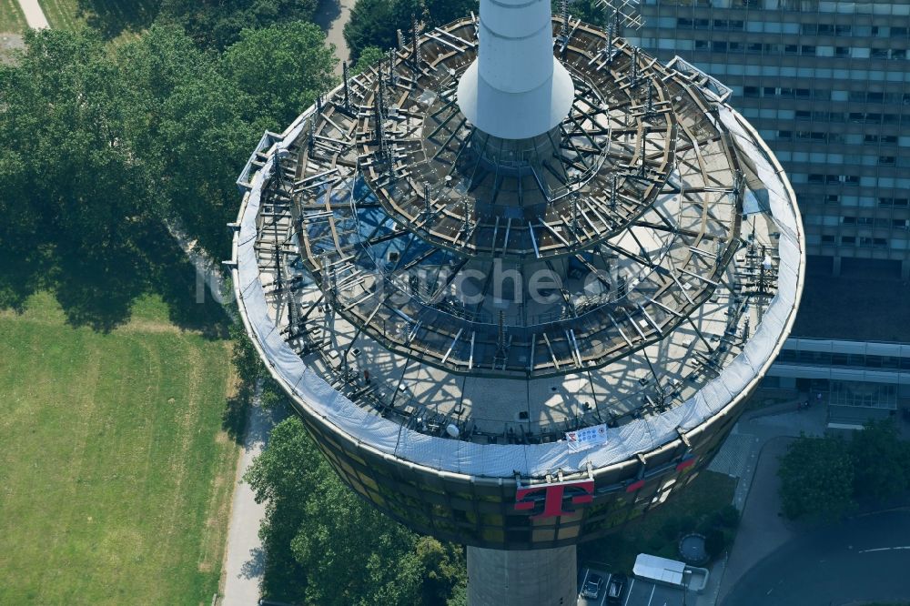 Luftbild Köln - Fernmeldeturm und Fernsehturm in Köln im Bundesland Nordrhein-Westfalen, Deutschland