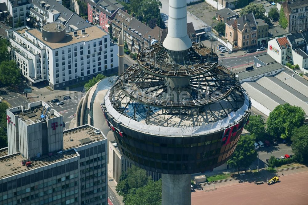Köln aus der Vogelperspektive: Fernmeldeturm und Fernsehturm in Köln im Bundesland Nordrhein-Westfalen, Deutschland
