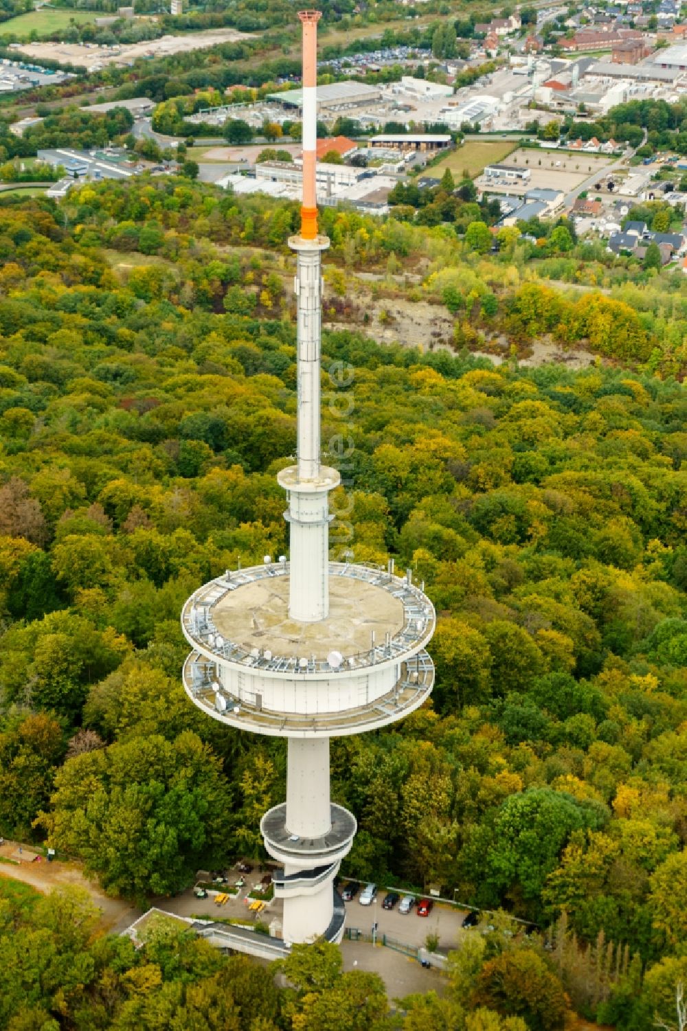 Luftaufnahme Porta Westfalica - Fernmeldeturm und Fernsehturm in Porta Westfalica im Bundesland Nordrhein-Westfalen, Deutschland