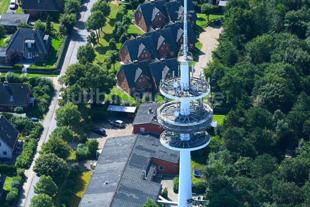 Wyk auf Föhr von oben - Fernmeldeturm und Grundnetzsender in Wyk auf Föhr im Bundesland Schleswig-Holstein, Deutschland