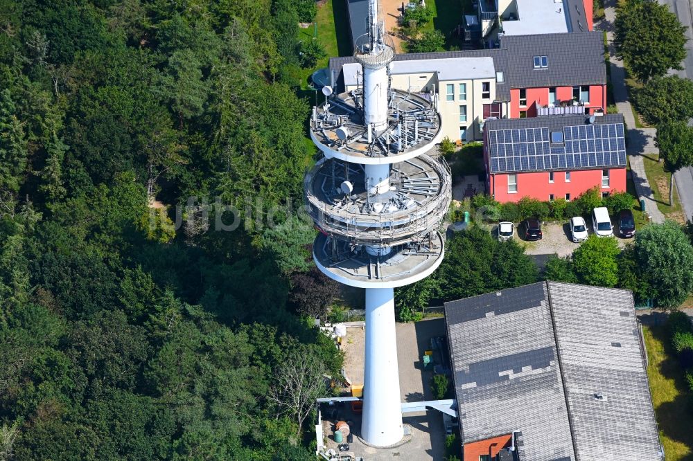 Luftbild Wyk auf Föhr - Fernmeldeturm und Grundnetzsender in Wyk auf Föhr im Bundesland Schleswig-Holstein, Deutschland