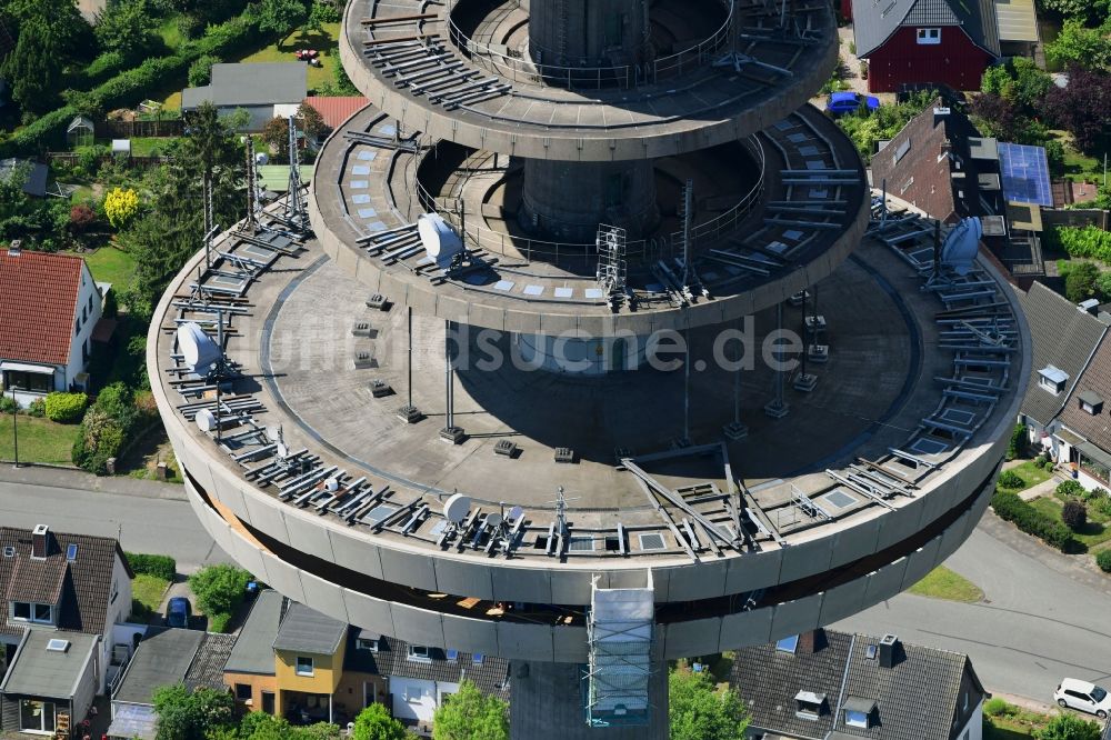Kiel aus der Vogelperspektive: Fernmeldeturm im Vieburger Gehölz in Kiel im Bundesland Schleswig-Holstein