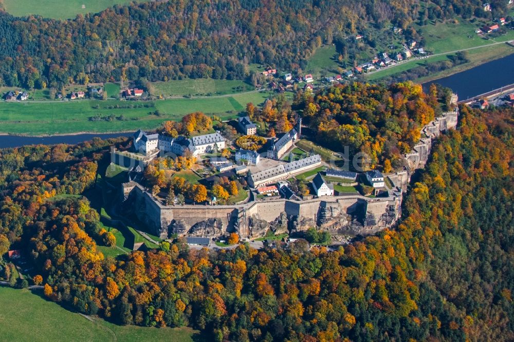 Königstein von oben - Festung Königstein an der Elbe im Landkreis Sächsische Schweiz-Osterzgebirge im Bundesland Sachsen