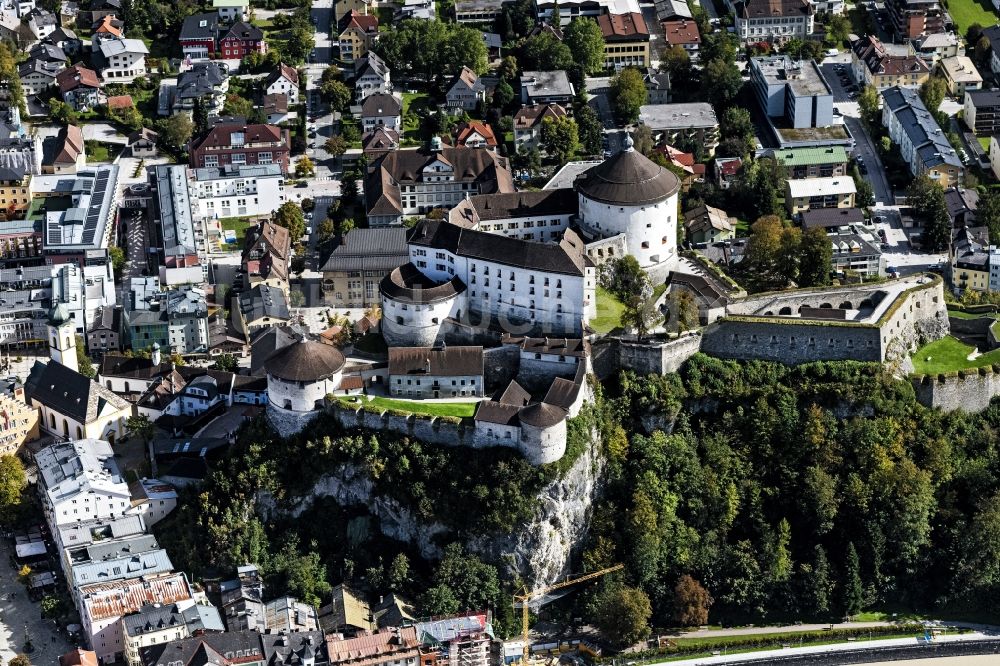 Luftaufnahme Kufstein - Festungsanlage Festung Kufstein in Kufstein in Tirol, Österreich