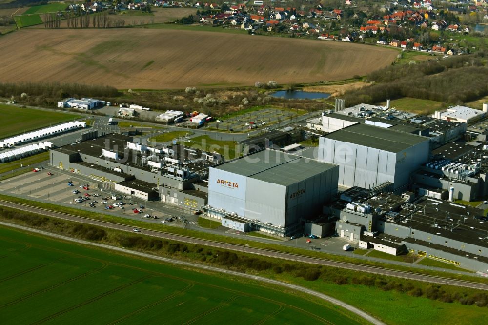 Luftaufnahme Lutherstadt Eisleben - Firmengelände der ARYZTA Bakeries Deutschland GmbH im Gewerbegebiet Strohügel in Lutherstadt Eisleben im Bundesland Sachsen-Anhalt, Deutschland