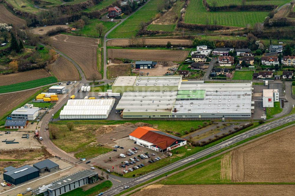 Friesenheim von oben - Firmengelände der Badenia Bettcomfort GmbH & Co.KG. in Friesenheim im Bundesland Baden-Württemberg, Deutschland