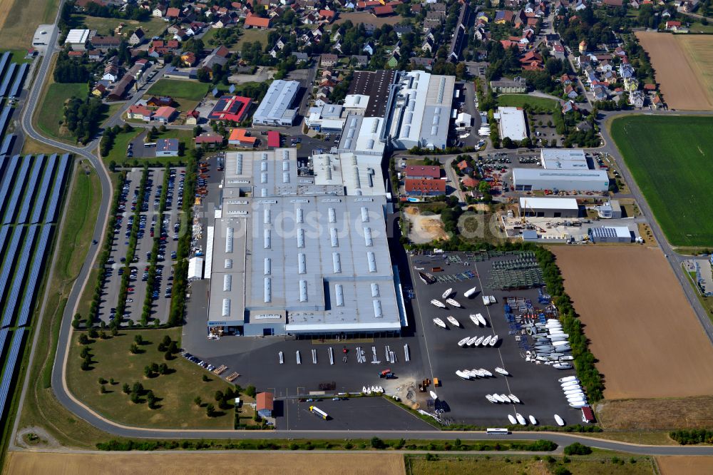 Luftbild Giebelstadt - Firmengelände der Bavaria Yachtbau GmbH in Giebelstadt im Bundesland Bayern, Deutschland