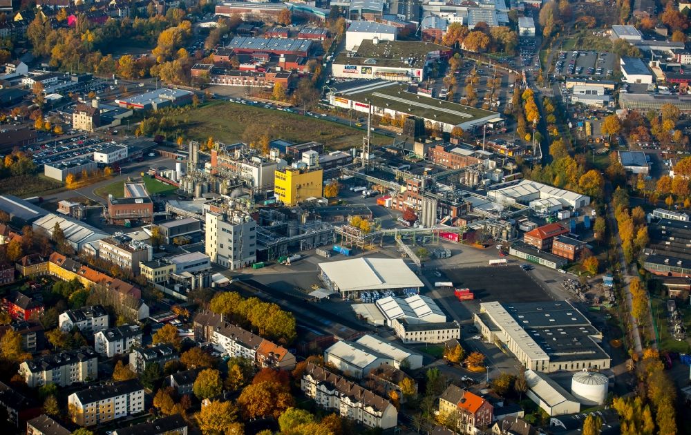 Luftaufnahme Witten - Firmengelände der Chemie- Unternehmen Evonik und Sasol in Witten im Bundesland Nordrhein-Westfalen