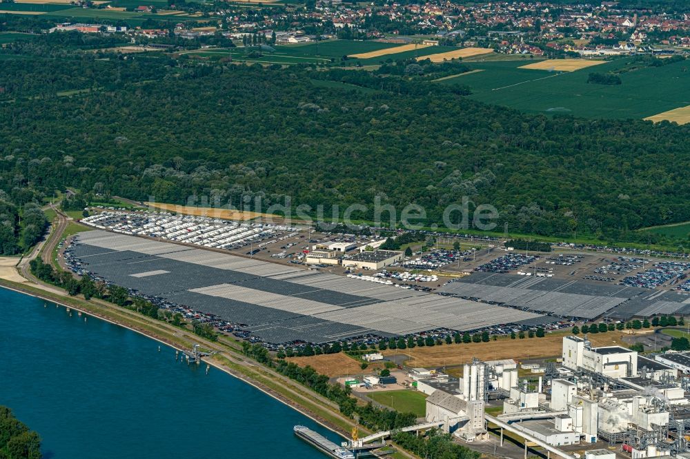 Marckolsheim aus der Vogelperspektive: Firmengelände der comptoir-agricole und Andere in Marckolsheim in Grand Est, Frankreich