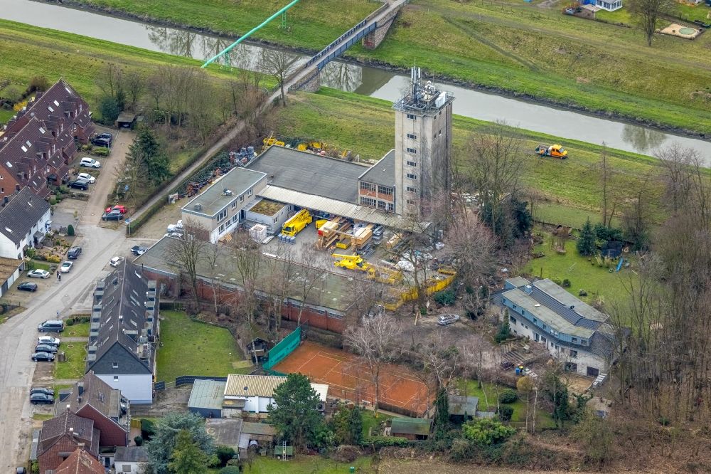 Luftaufnahme Oberhausen - Firmengelände der Dachdecker Mark Notthoff in Oberhausen im Bundesland Nordrhein-Westfalen, Deutschland