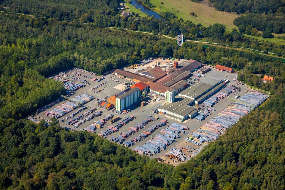 Hünxe von oben - Firmengelände der Dachziegelwerke Nelskamp GmbH - Werk Gartrop in Hünxe im Bundesland Nordrhein-Westfalen, Deutschland
