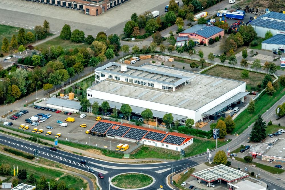 Mahlberg von oben - Firmengelände der der Firma Blasi Record automatische Türsysteme in Mahlberg im Bundesland Baden-Württemberg, Deutschland