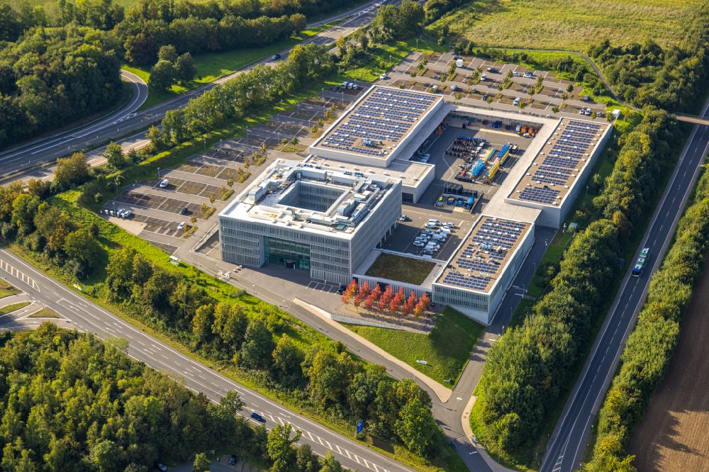 Luftaufnahme Hagen - Firmengelände der ENERVIE - Südwestfalen Energie und Wasser AG mit Fahrzeugen in Hagen im Bundesland Nordrhein-Westfalen