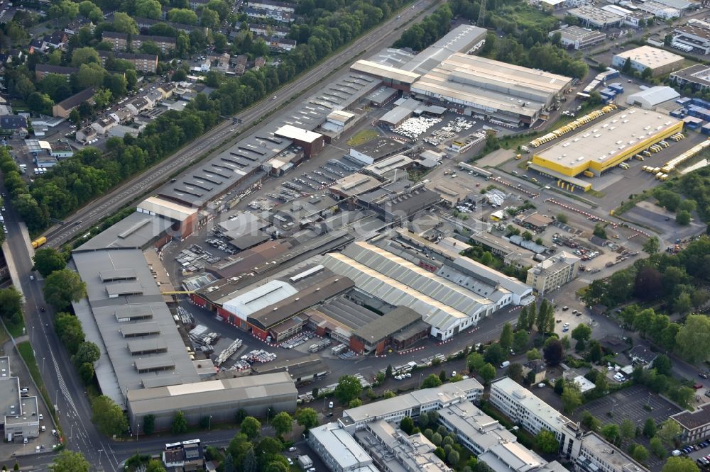 Bonn von oben - Firmengelände der ST Extruded Products Group STEP G im Bundesland Nordrhein-Westfalen, Deutschland