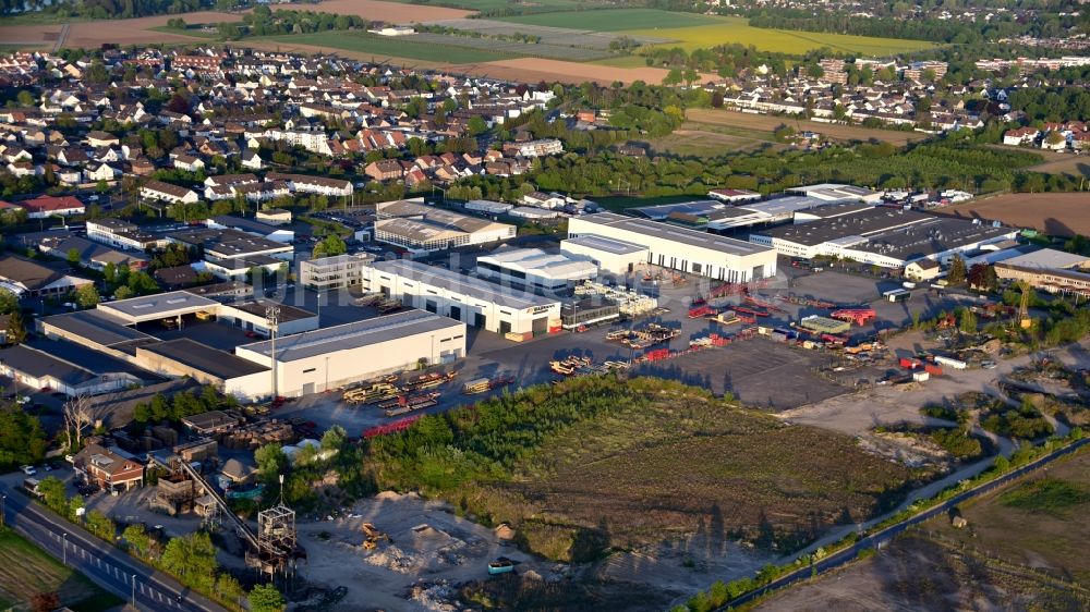 Luftaufnahme Bornheim - Firmengelände der Firma Viktor Baumann GmbH & Co. KG in Bornheim im Bundesland Nordrhein-Westfalen, Deutschland
