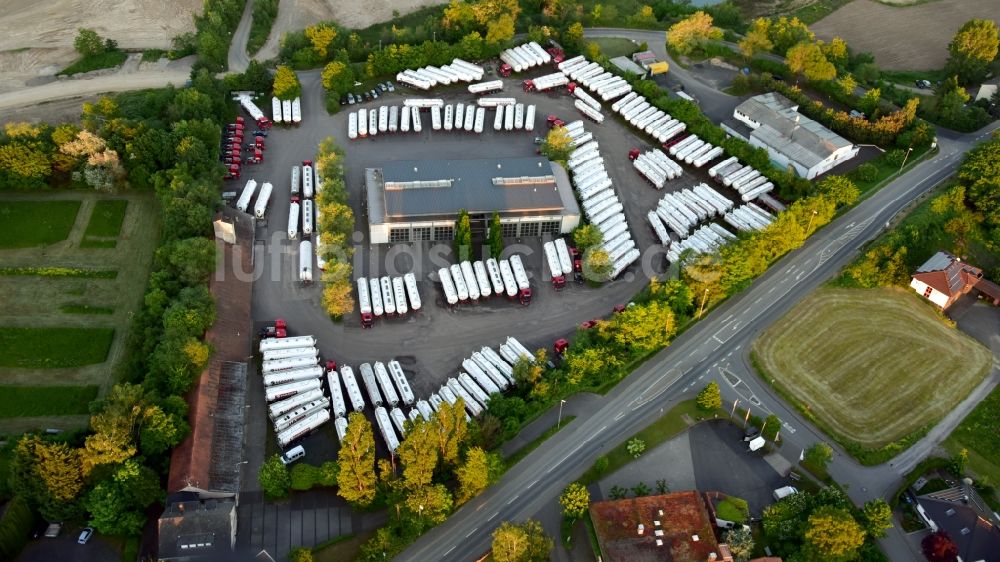 Luftbild Neuwied - Firmengelände der Hamm-Silo-Transportgesellschaft-mbH im Bundesland Rheinland-Pfalz, Deutschland