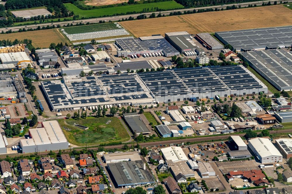 Luftbild Muggensturm - Firmengelände der IHLE tires GmbH in Muggensturm im Bundesland Baden-Württemberg, Deutschland