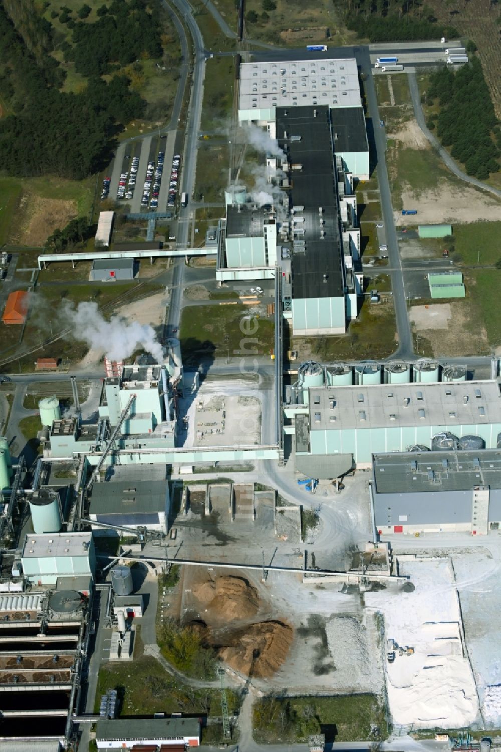 Luftbild Schwedt/Oder - Firmengelände der Leipa Georg Leinfelder Werk Nord in Schwedt/Oder im Bundesland Brandenburg, Deutschland