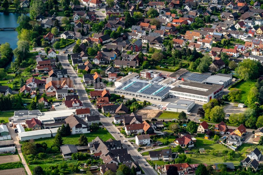 Luftaufnahme Kehl - Firmengelände der MAJA-Maschinenfabrik Hermann Schill GmbH & Co. KG in Kehl im Bundesland Baden-Württemberg, Deutschland