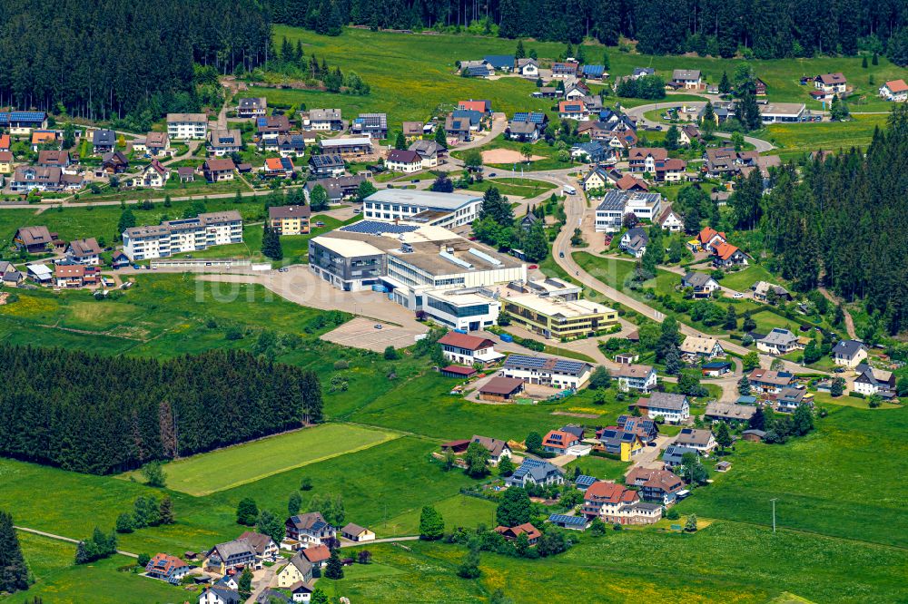 Luftaufnahme Eisenbach (Hochschwarzwald) - Firmengelände der F. Morat & Co. GmbH in Eisenbach (Hochschwarzwald) im Bundesland Baden-Württemberg, Deutschland