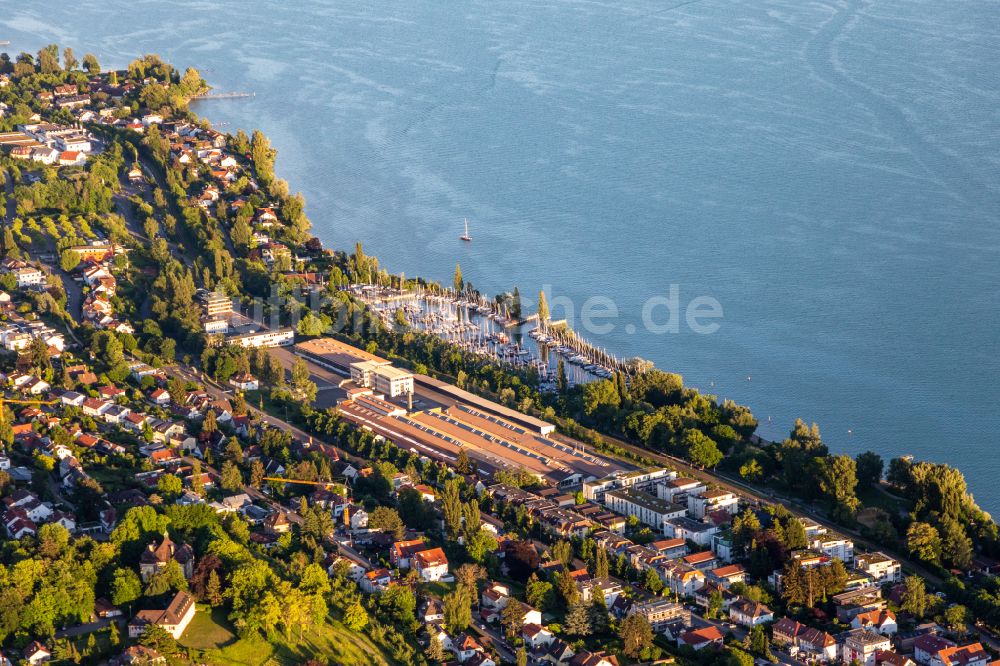 Luftbild Überlingen - Firmengelände der MTU-Friedrichshafen am Sportboot Hafen Ost in Überlingen im Bundesland Baden-Württemberg, Deutschland