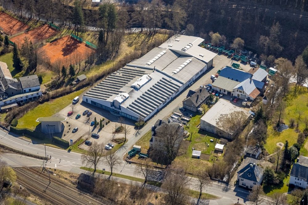 Luftbild Nuttlar - Firmengelände der Ramspott GmbH & Co.KG in Nuttlar im Bundesland Nordrhein-Westfalen, Deutschland