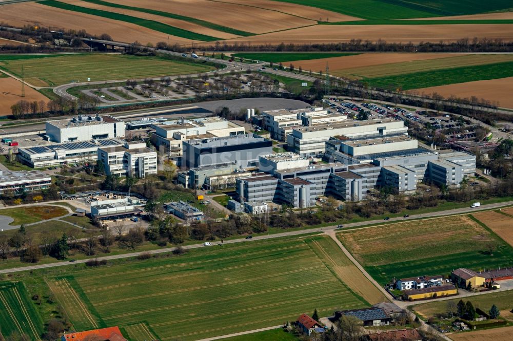 Schwieberdingen von oben - Firmengelände der Robert Bosch GmbH in Schwieberdingen im Bundesland Baden-Württemberg, Deutschland