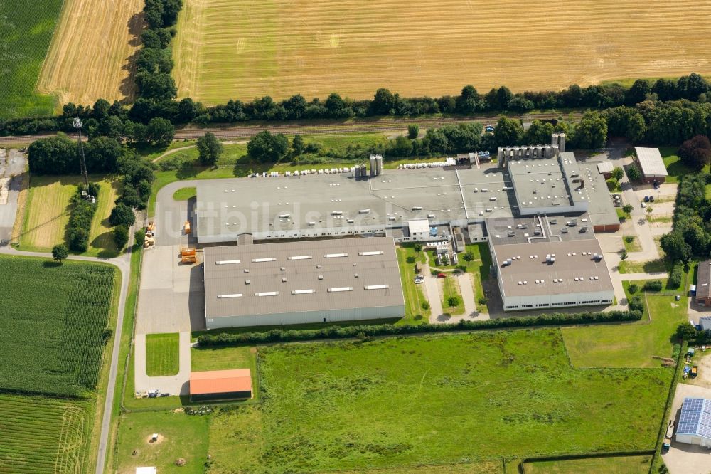 Luftaufnahme Kutenholz - Firmengelände der RPC Verpackungen Kutenholz GmbH in Kutenholz im Bundesland Niedersachsen, Deutschland