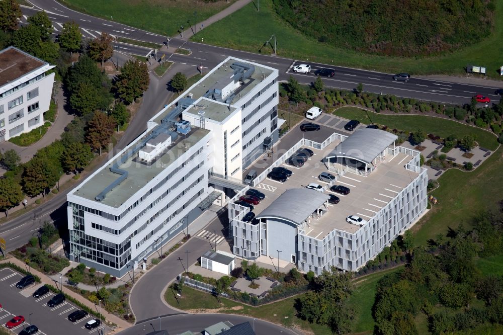 Luftaufnahme Weinsberg - Firmengelände der Schwarz Dienstleistung KG entlang der Haller Str. in Weinsberg im Bundesland Baden-Württemberg, Deutschland