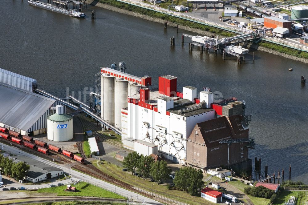 Hamburg von oben - Firmengelände der Silo P. Kruse Betriebs-GmbH & Co. KG in Hamburg, Deutschland