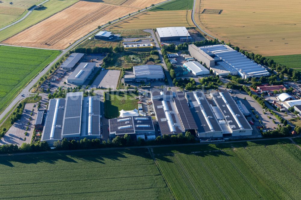 Luftaufnahme Salching - Firmengelände der Sturm Maschinen- & Anlagenbau GmbH in Salching im Bundesland Bayern, Deutschland