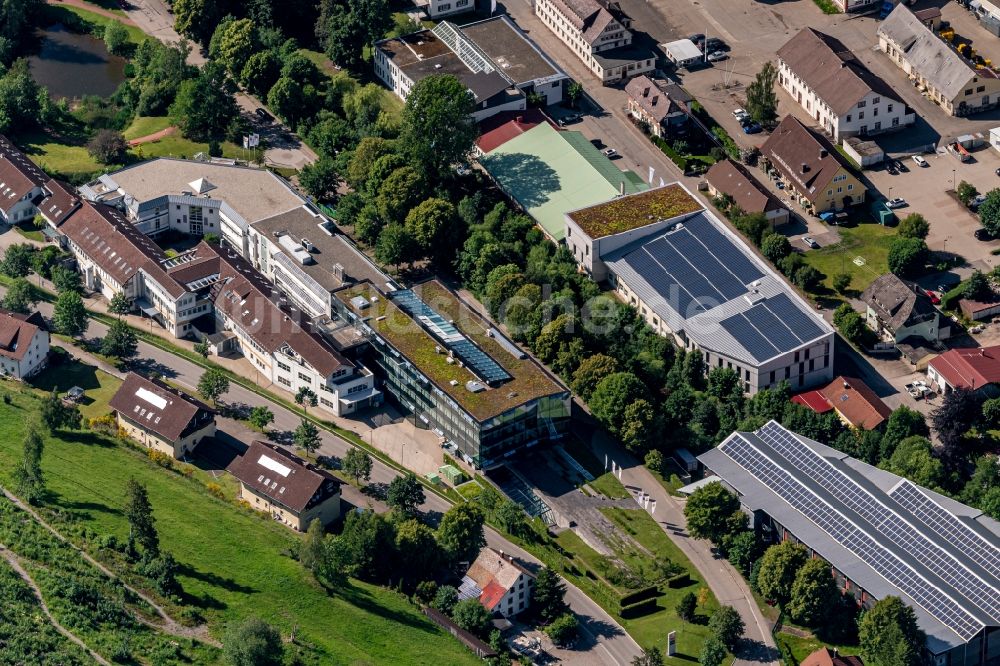 Lenzkirch aus der Vogelperspektive: Firmengelände der Testo Sensor GmbH in Lenzkirch im Bundesland Baden-Württemberg, Deutschland