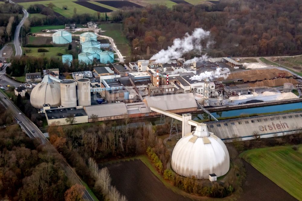 Erstein aus der Vogelperspektive: Firmengelände der Zuckerfabrik in Erstein in Grand Est, Frankreich
