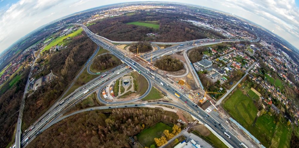 Luftaufnahme Recklinghausen - Fish Eye- Perspektive Baustelle an der Verkehrsführung am Autobahnkreuz der BAB A2 - A43 in Recklinghausen im Bundesland Nordrhein-Westfalen, Deutschland
