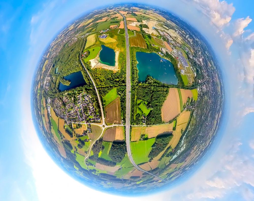 Luftaufnahme Beckum - Fish Eye- Perspektive Freizeitanlage am Tuttenbrocksee in Beckum im Bundesland Nordrhein-Westfalen, Deutschland
