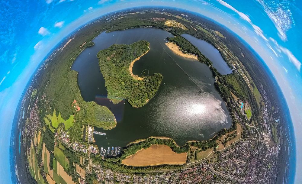 Haltern am See von oben - Fish Eye- Perspektive See- Insel auf dem Halterner Stausee in Haltern am See im Bundesland Nordrhein-Westfalen, Deutschland