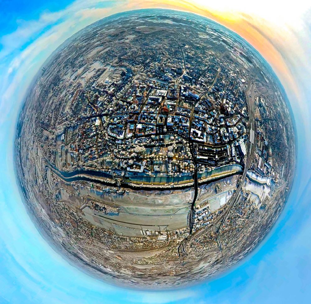Hamm aus der Vogelperspektive: Fish Eye- Perspektive Stadtansicht vom Innenstadtbereich in Hamm im Bundesland Nordrhein-Westfalen, Deutschland