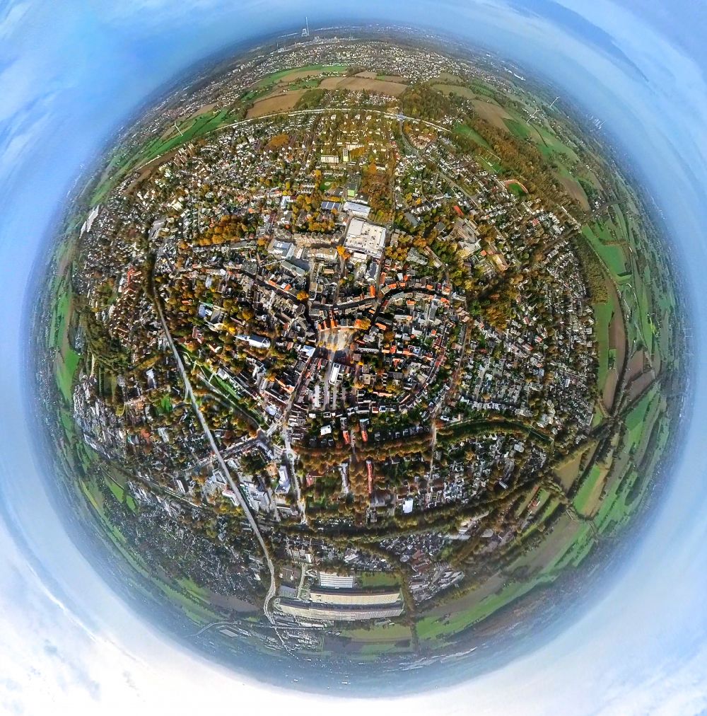 Luftaufnahme Kamen - Fish Eye- Perspektive Stadtzentrum im Innenstadtbereich in Kamen im Bundesland Nordrhein-Westfalen, Deutschland