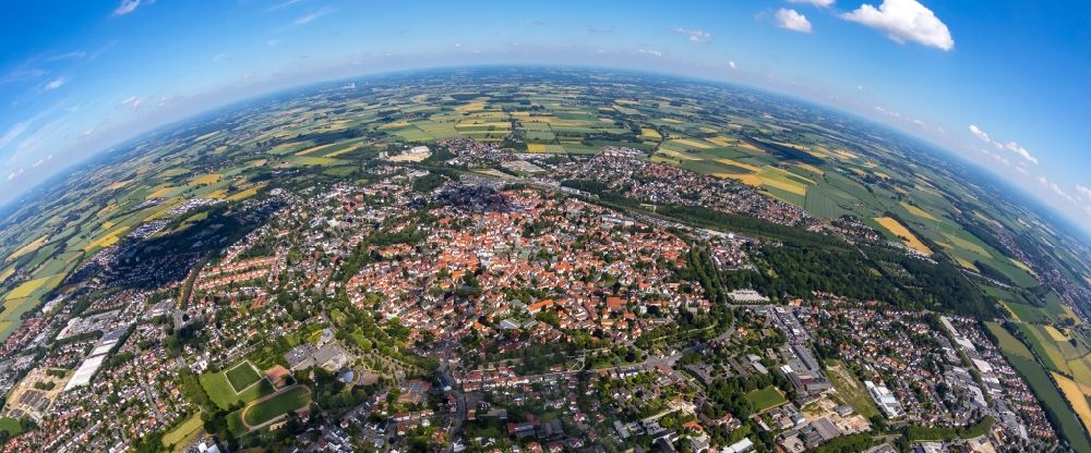 Luftbild Soest - Fish Eye- Perspektive Stadtzentrum im Innenstadtbereich in Soest im Bundesland Nordrhein-Westfalen, Deutschland