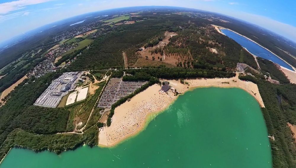Luftbild Haltern am See - Fish Eye- Perspektive Uferbereiche am Sandstrand des Freibades Silbersee 2 in Haltern am See im Bundesland Nordrhein-Westfalen, Deutschland