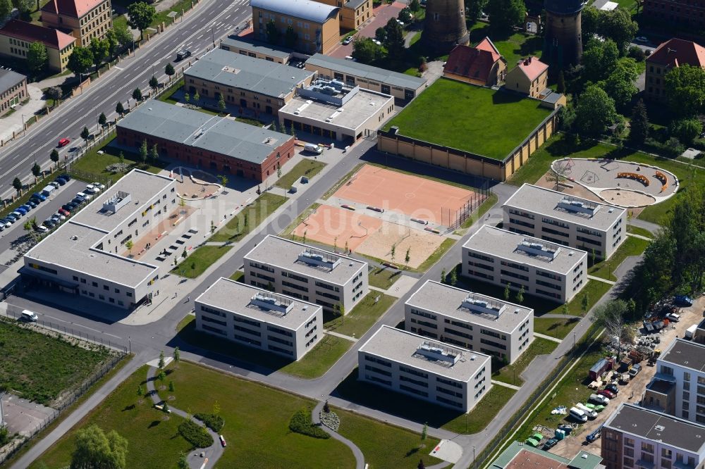 Luftbild Leipzig - Flüchtlingsheim- und Asylunterkunfts- Gebäude an der Max-Liebermann-Straße in Leipzig im Bundesland Sachsen, Deutschland