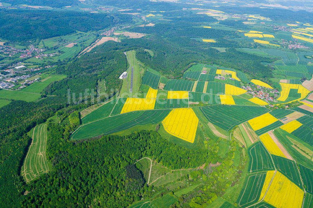 Bad Pyrmont von oben - Flugplatz in Bad Pyrmont im Bundesland Niedersachsen, Deutschland