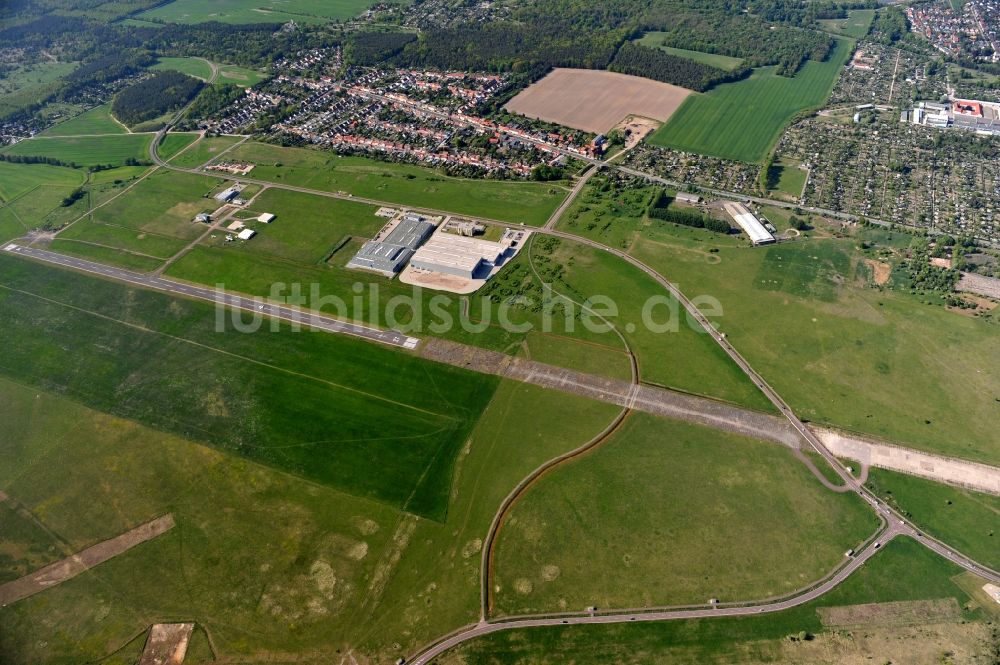 Luftaufnahme Dessau-Roßlau - Flugplatz in Dessau-Roßlau im Bundesland Sachsen-Anhalt