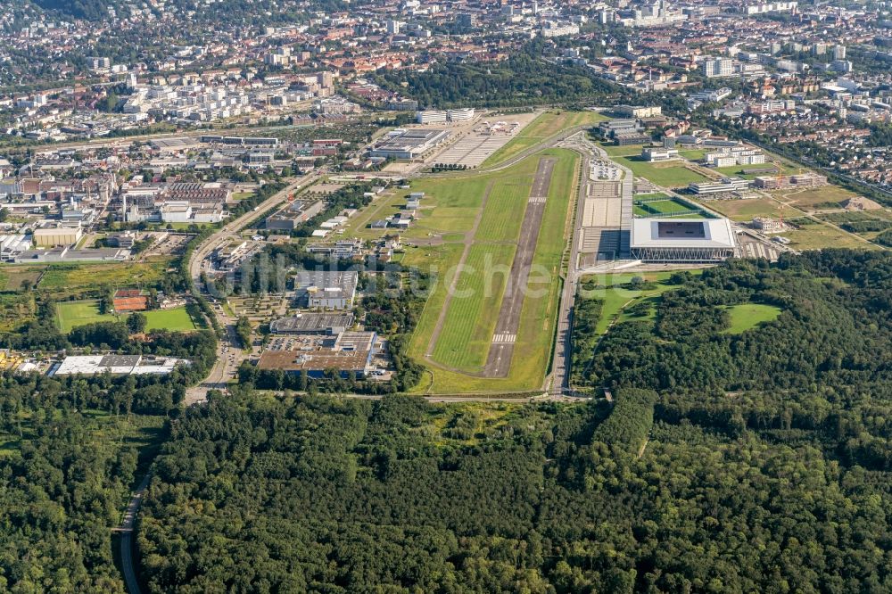 Luftbild Freiburg im Breisgau - Flugplatz der in Freiburg im Breisgau im Bundesland Baden-Württemberg, Deutschland