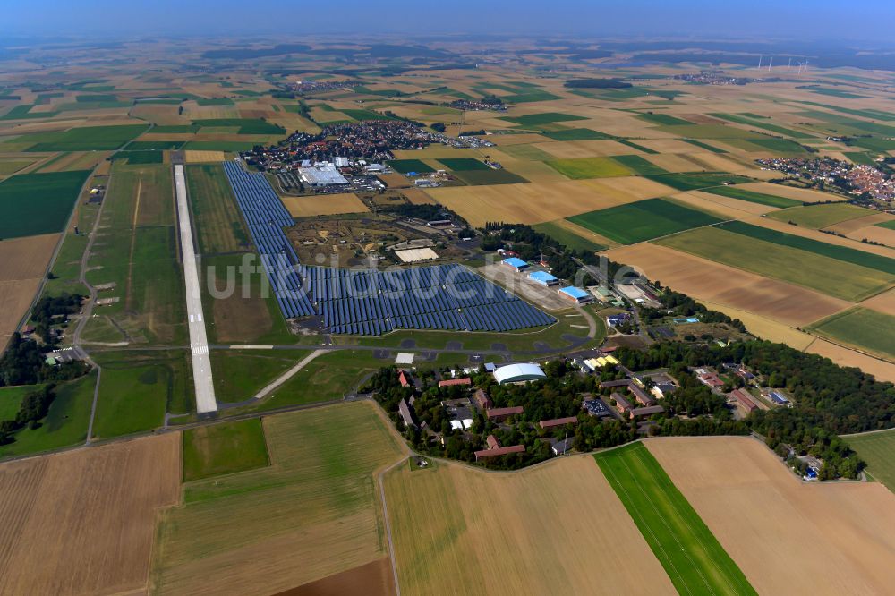 Giebelstadt von oben - Flugplatz in Giebelstadt im Bundesland Bayern, Deutschland