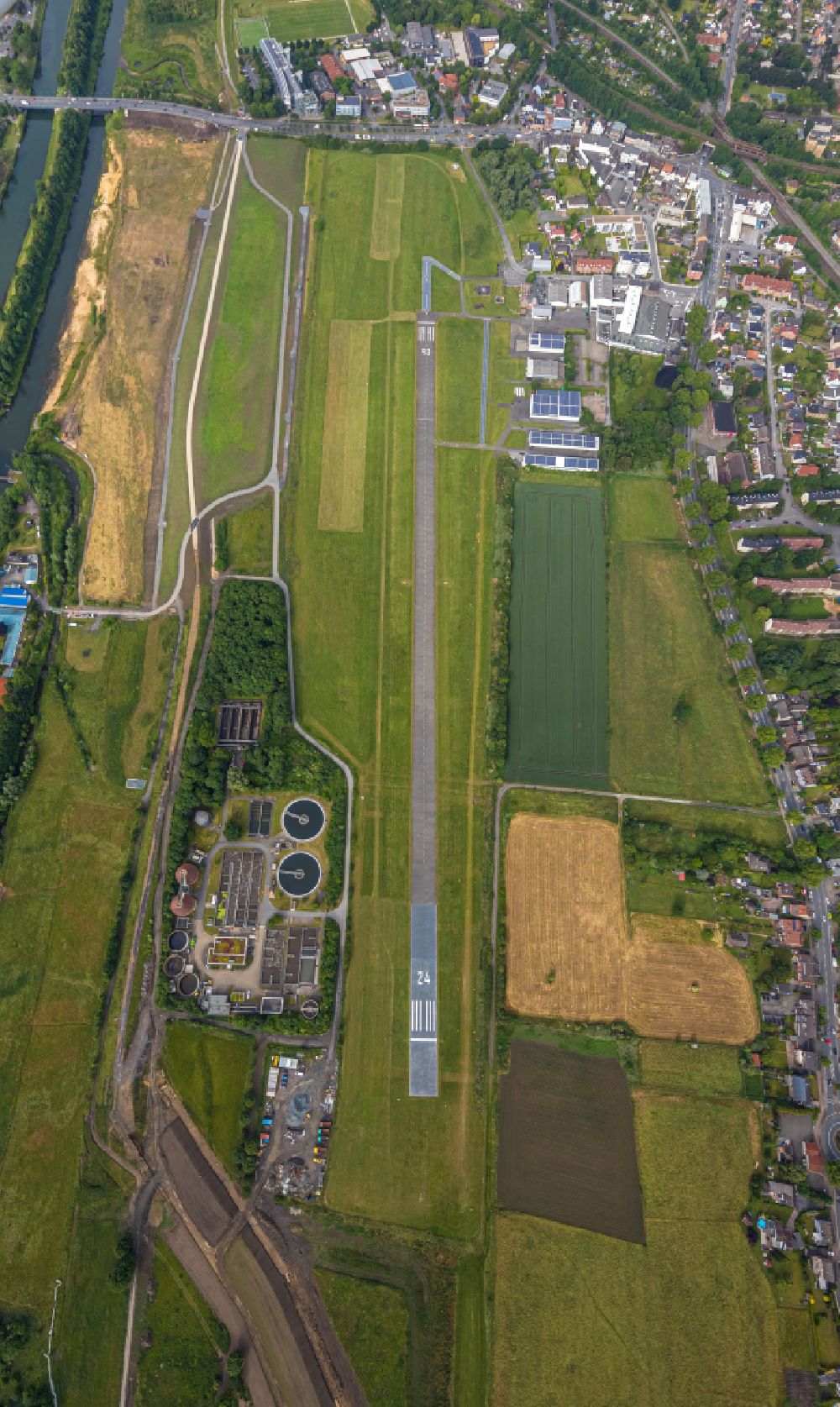 Luftbild Hamm (Westfalen) - Flugplatz Heessen und Auenlandschaft des Erlebnisraum Lippe am Fluss Lippe in Hamm im Bundesland Nordrhein-Westfalen, Deutschland