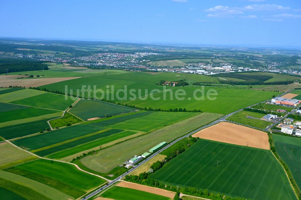 Hettstadt aus der Vogelperspektive: Flugplatz in Hettstadt im Bundesland Bayern, Deutschland