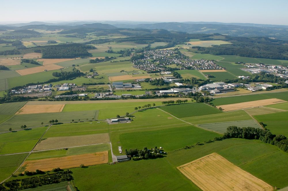 Balve von oben - Flugplatz Neuenrade-Küntrop in Balve im Bundesland Nordrhein-Westfalen